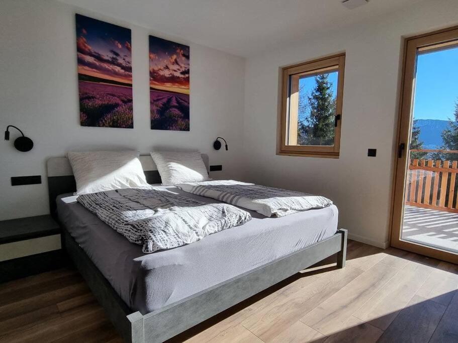 Alone In Chalet With View On Dolomites Вілландро Екстер'єр фото